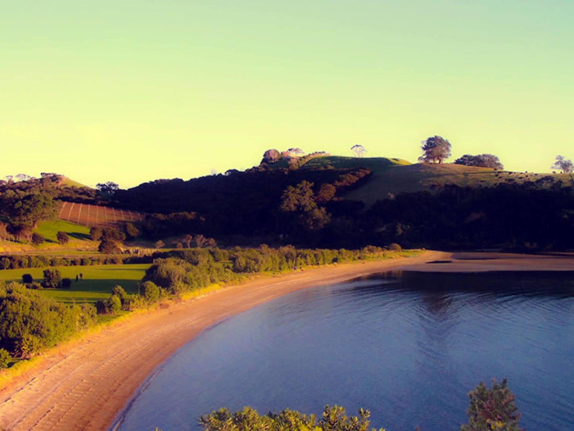 Koi Roc Waiheke Island Accommodation Exterior photo