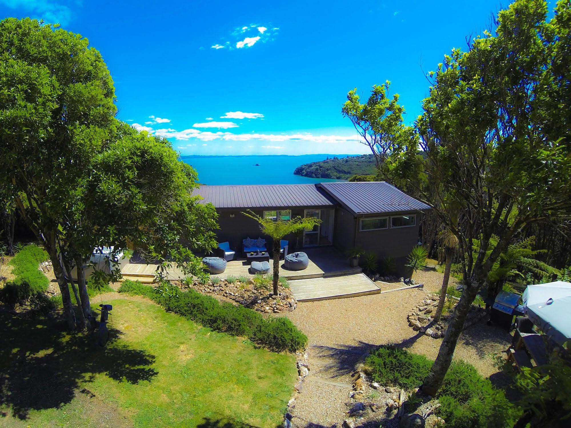 Koi Roc Waiheke Island Accommodation Exterior photo