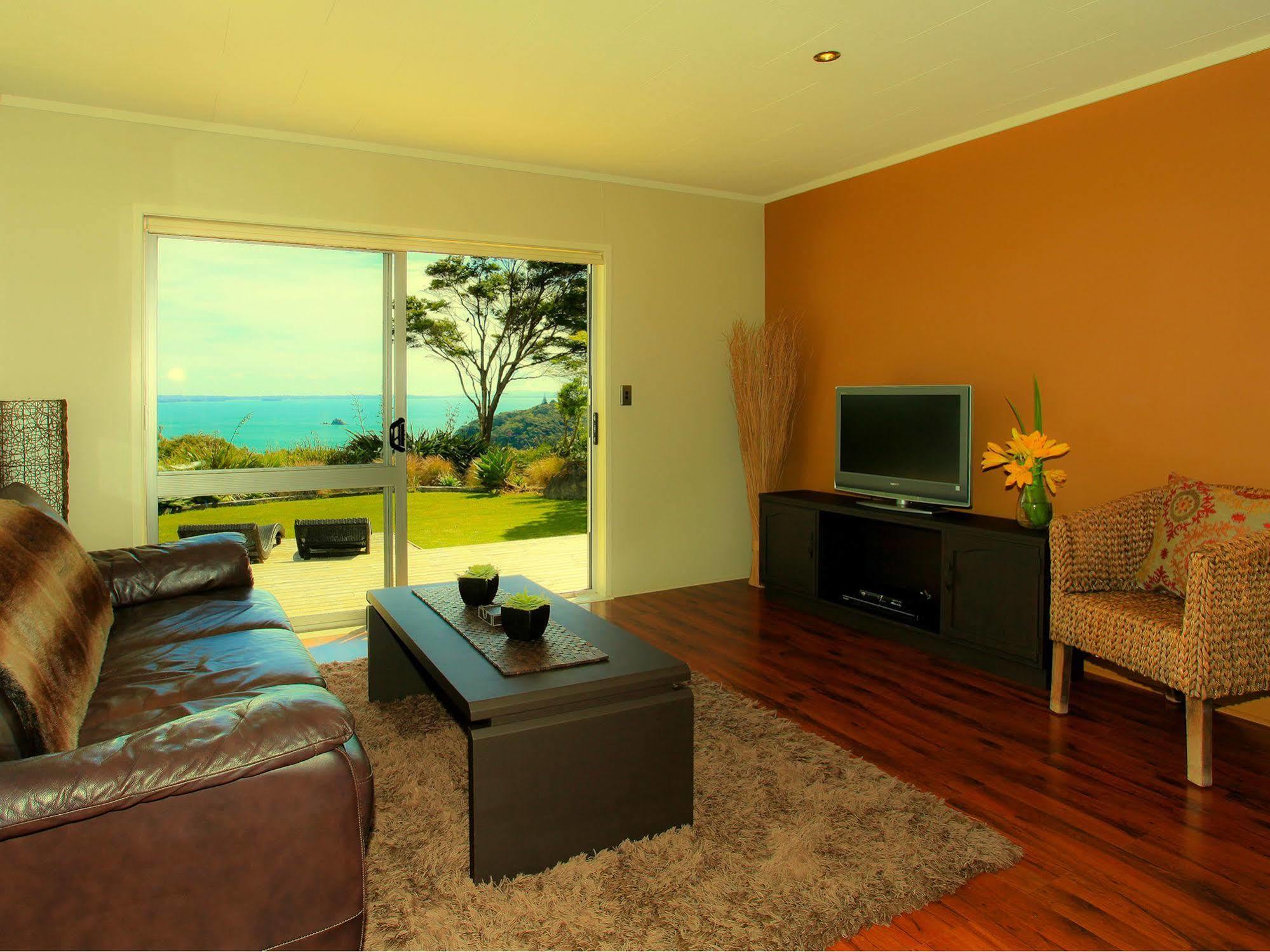 Koi Roc Waiheke Island Accommodation Exterior photo